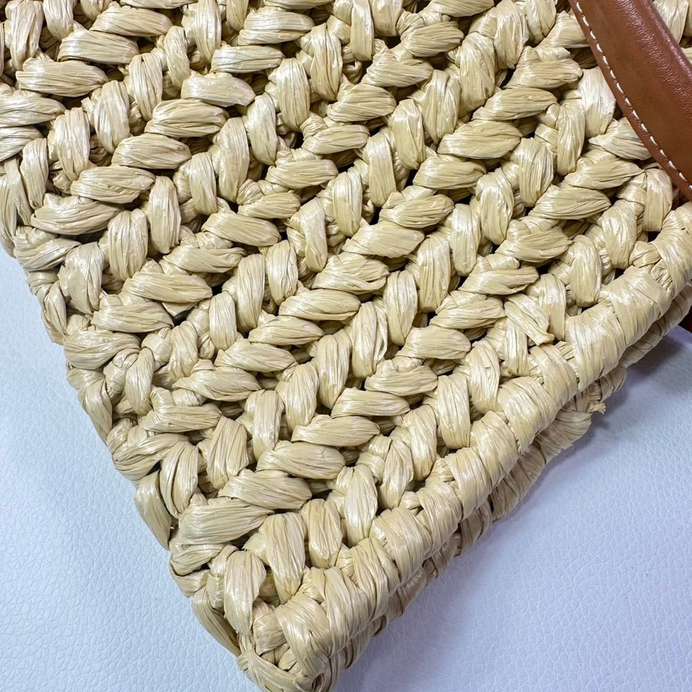 NEW Bottega Veneta Arco Natural Wood Rafia Medium Tote - Picture 11 of 16